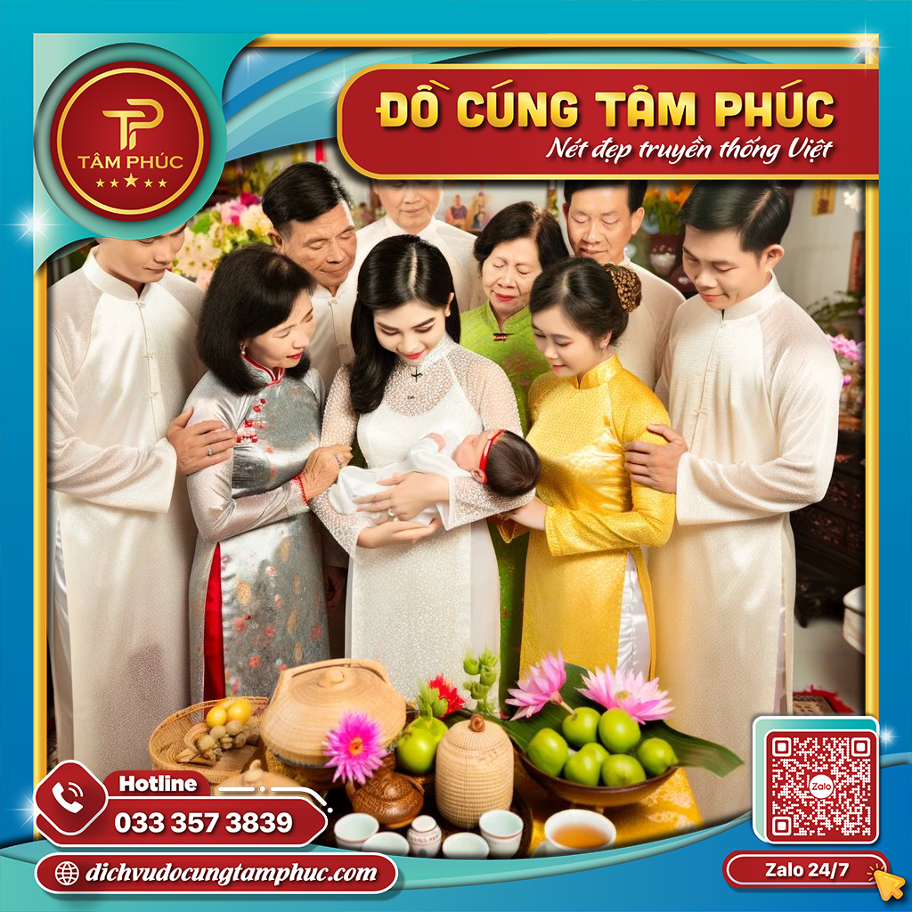 Gia đình tổ chức cúng đầy tháng cho bé gái